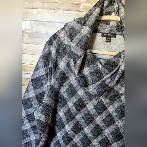 Lane Bryant Plaid Cowl Neck With Metallic Thread Tunic - Picture 3 of 16